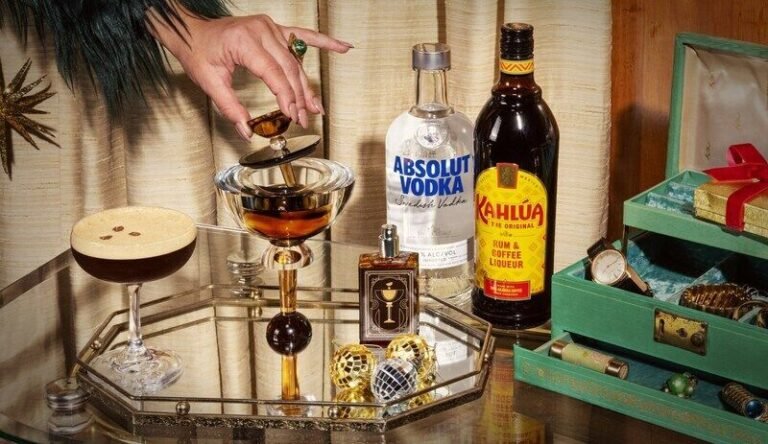 Espresso Martini Perfumes: Blend No. 83 Espresso Martini Perfumes: Blend No. 83
