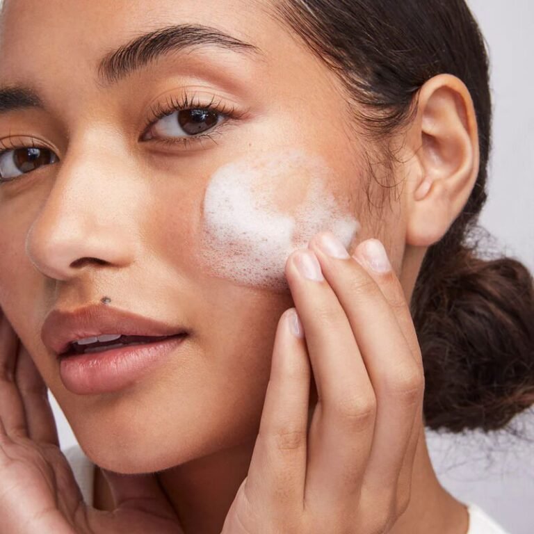 Facial cleansers with multiple benefits: Barrier Pro 1-Step Cleanser