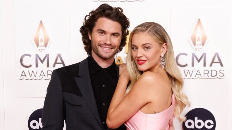 Kelsea Ballerini and Chase Stokes have matching tattoos – Watch video