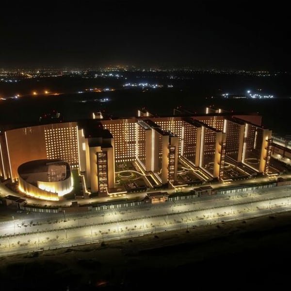 Prime Minister Narendra Modi inaugurates Surat Diamond Exchange