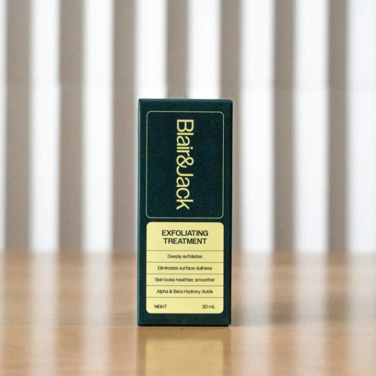 Exfoliating treatments for men rich in antioxidants: exfoliating treatment for men