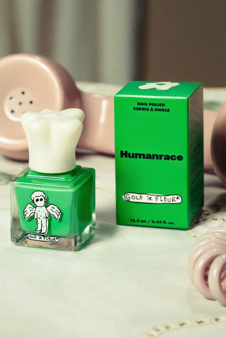 le FLEUR* x Humanrace nail polish